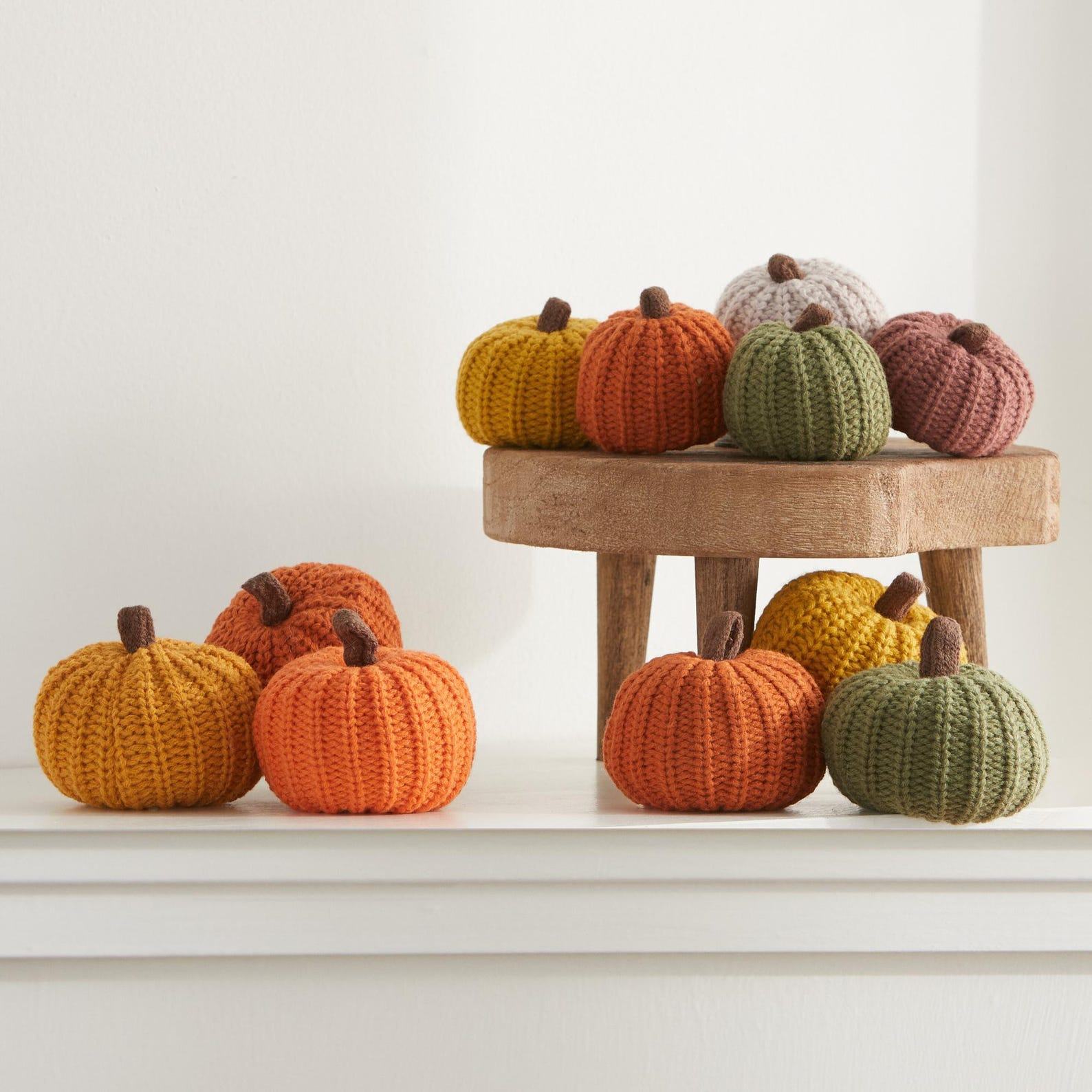 Cozy Autumn Vibes Set of 5 Knit Pumpkins for Hygge Decor and Fall Festivities