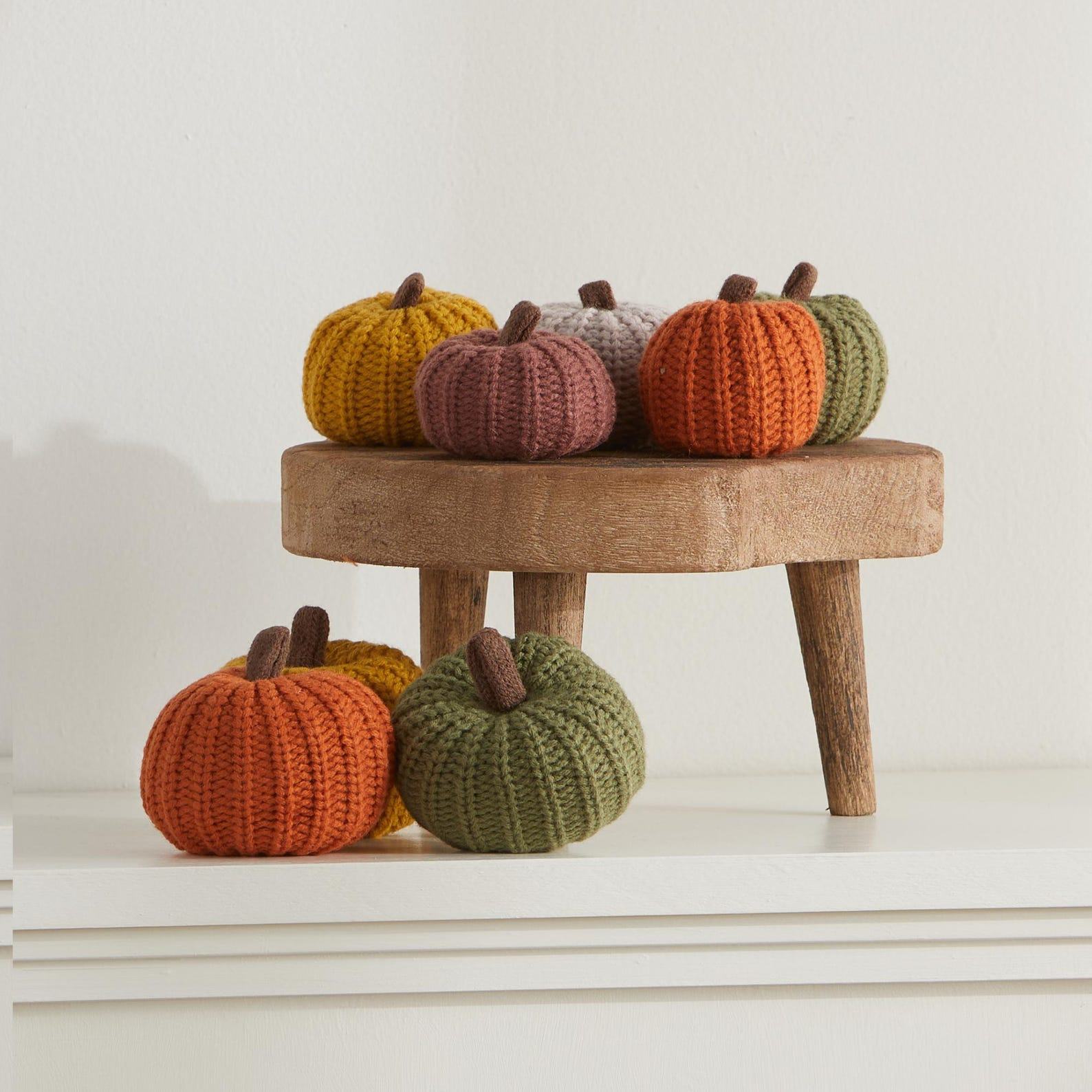 Cozy Autumn Vibes Set of 5 Knit Pumpkins for Hygge Decor and Fall Festivities