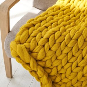 Cozy Chunky Knit Blanket The Ultimate Comfort and Style for Your Home