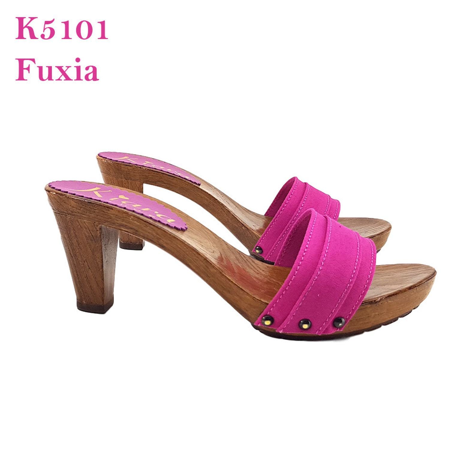 Cozy Clogs in Vibrant Hues Elevate Your Comfort with K5101