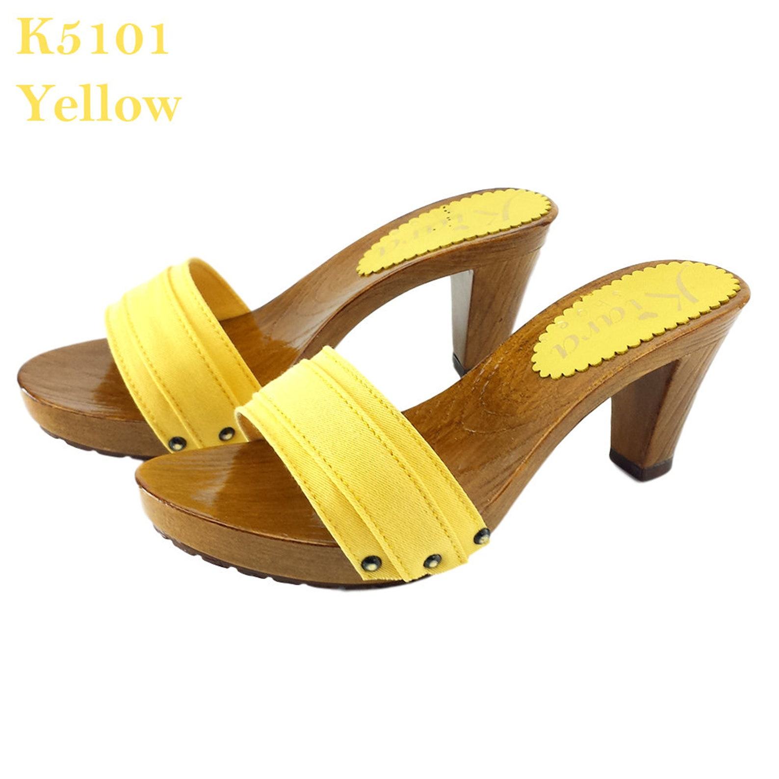 Cozy Clogs in Vibrant Hues Elevate Your Comfort with K5101