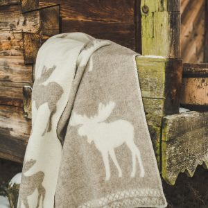 Cozy Comfort Indulge in the Warmth of Natural New Zealand Wool Blanket