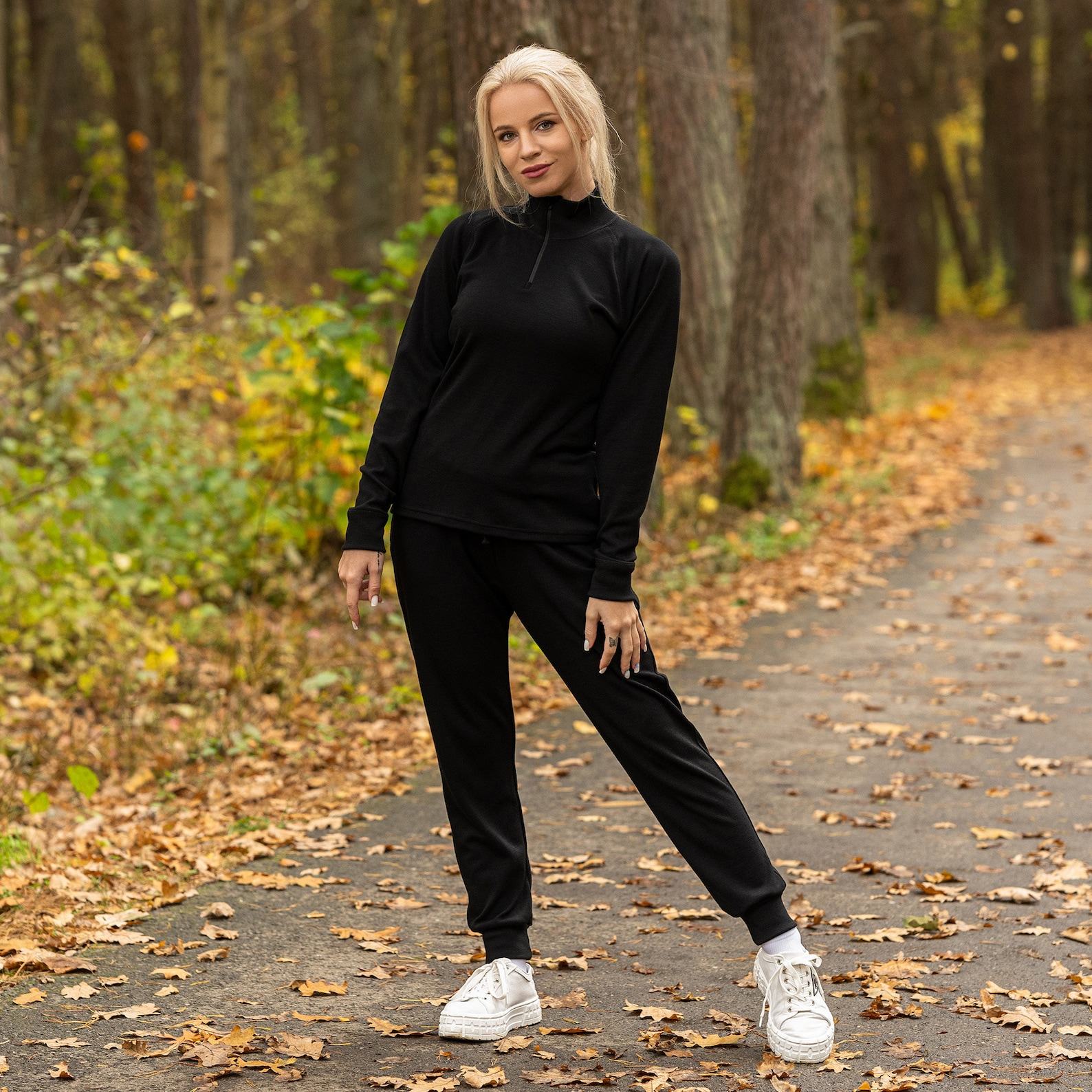 Cozy Comfort Merino Wool Sweatpants for Women – Lounge in Luxury