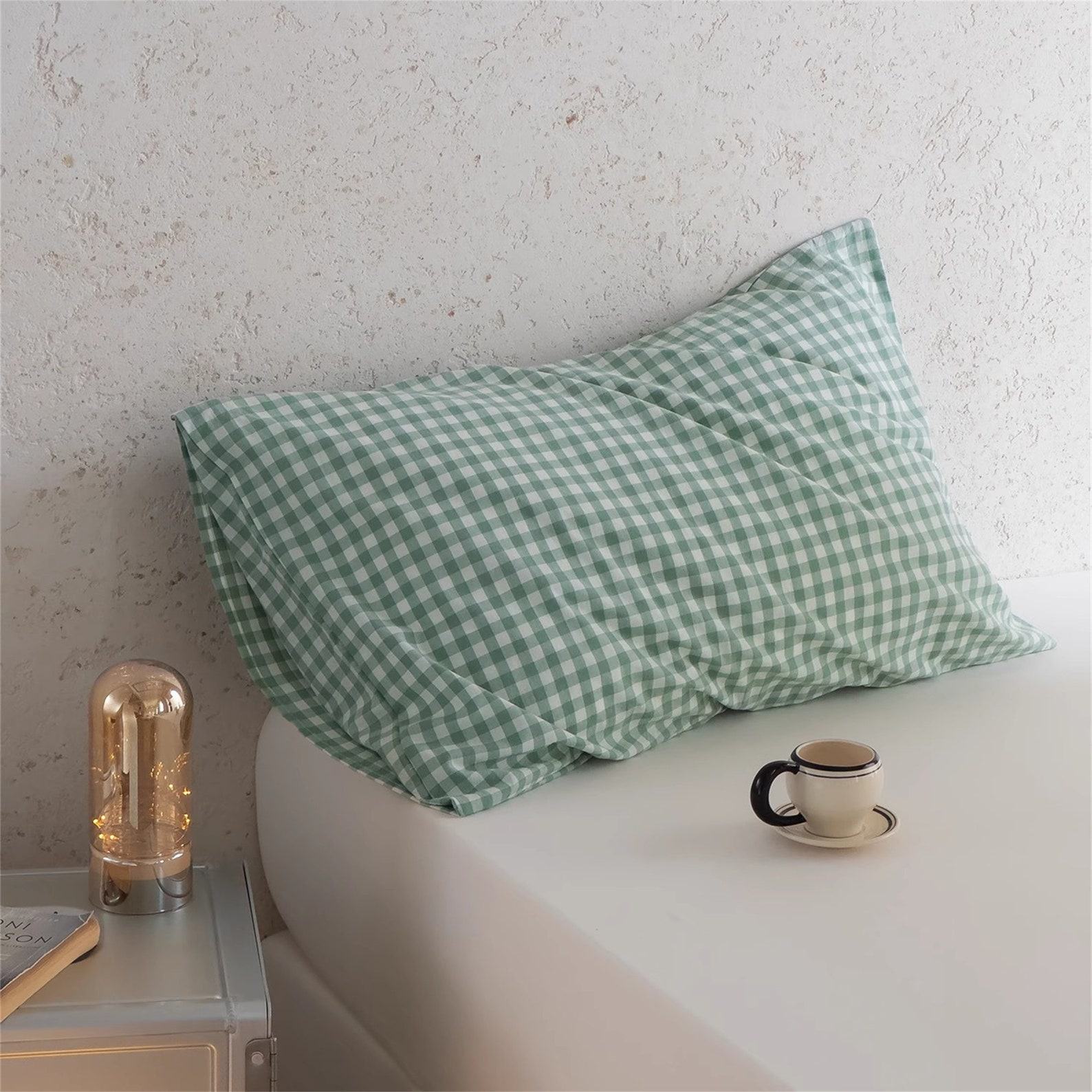 Cozy Comfort Multicolored Gingham Pillowcases for a Serene Sleep Haven