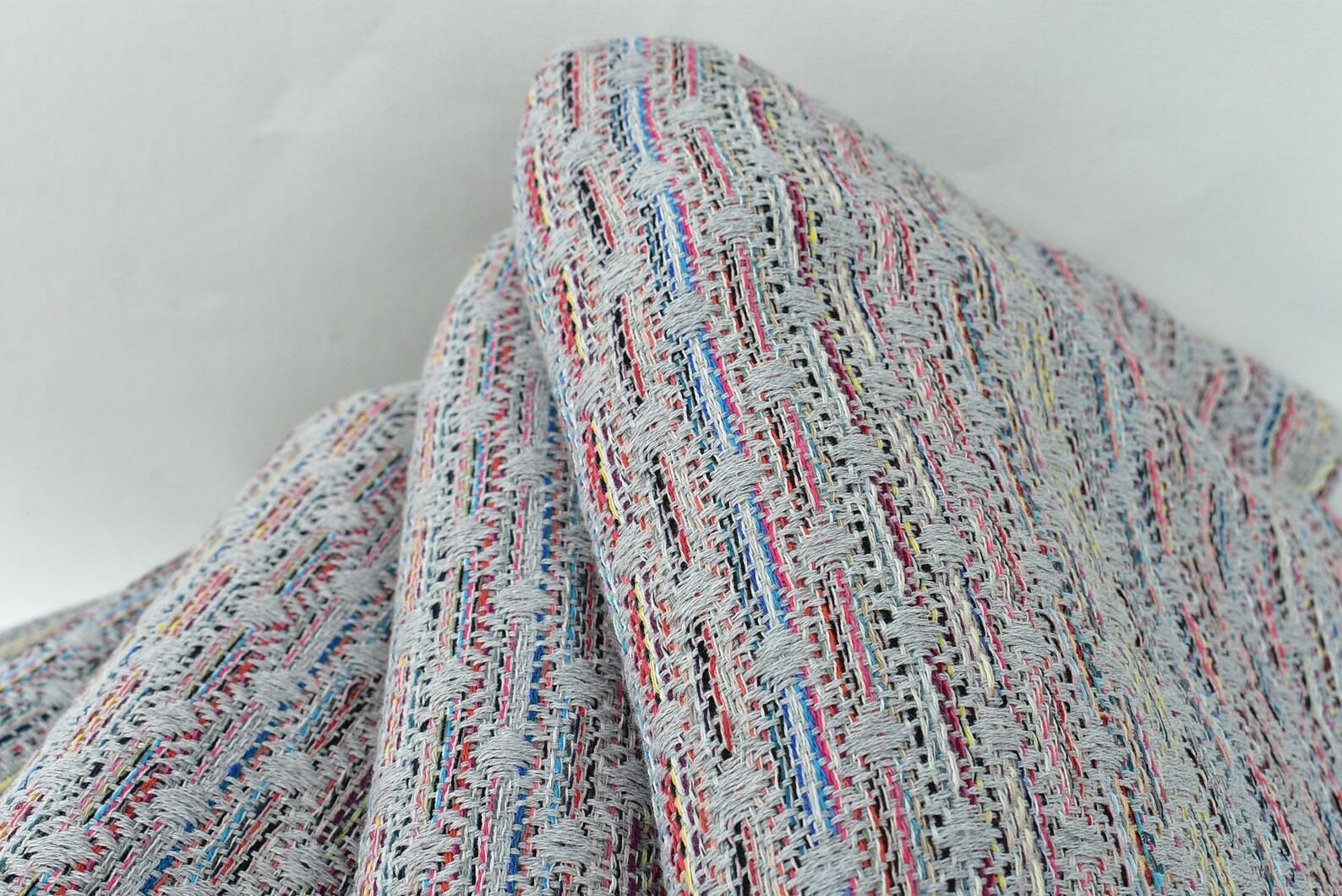 Cozy Haven Oversized Leaf Blanket for Sofa, Bed, and Pilates (77×89 Inches) - Image 5