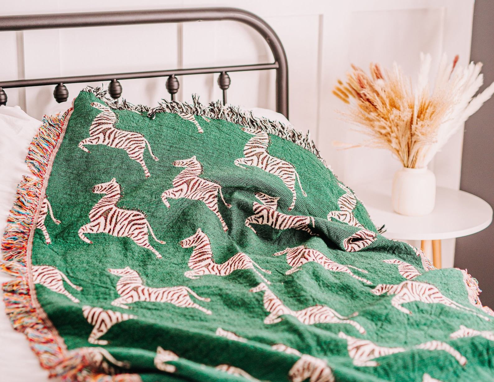Cozy Zebra Haven Woven Throw Blanket for Home Decor and Comfort - Image 4