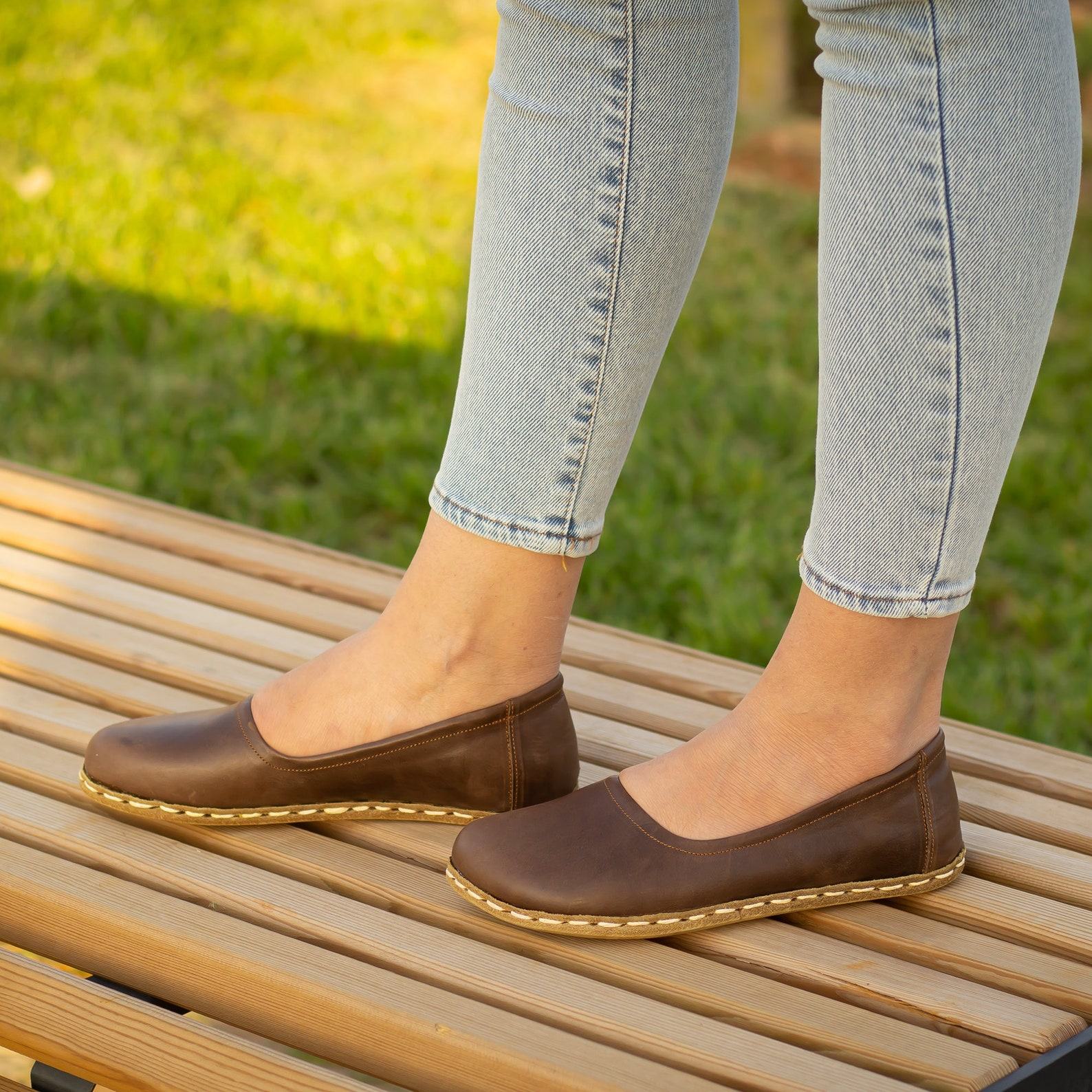 Crazy Classic Brown Barefoot Shoes for Women – Grounding & Minimalist Comfort