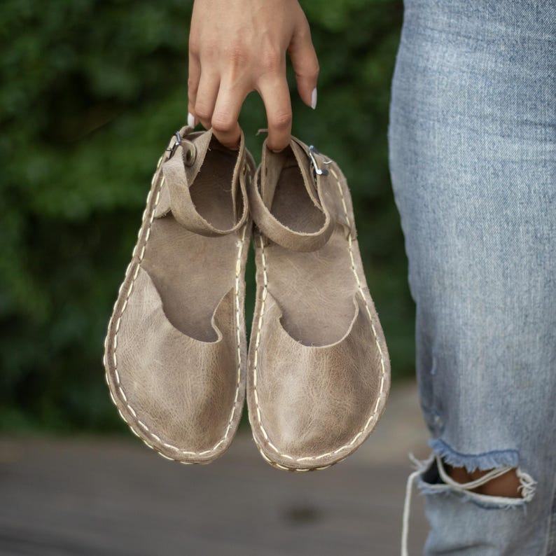 Crazy Vision Women’s Leather Barefoot Sandals  Wide Toe, Zero Drop, Grounding Copper Rivets