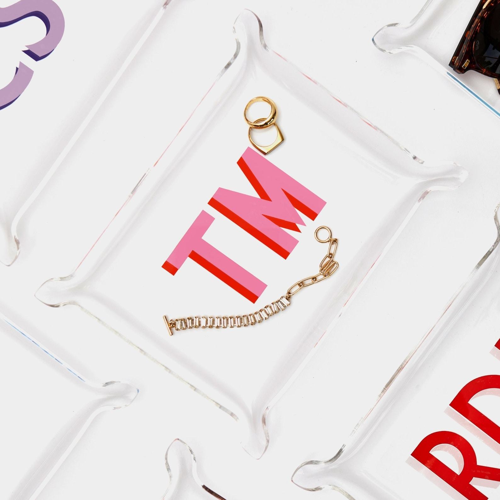 Crystal-Clear Acrylic Tray Elevate Your Home Decor with Modern Elegance