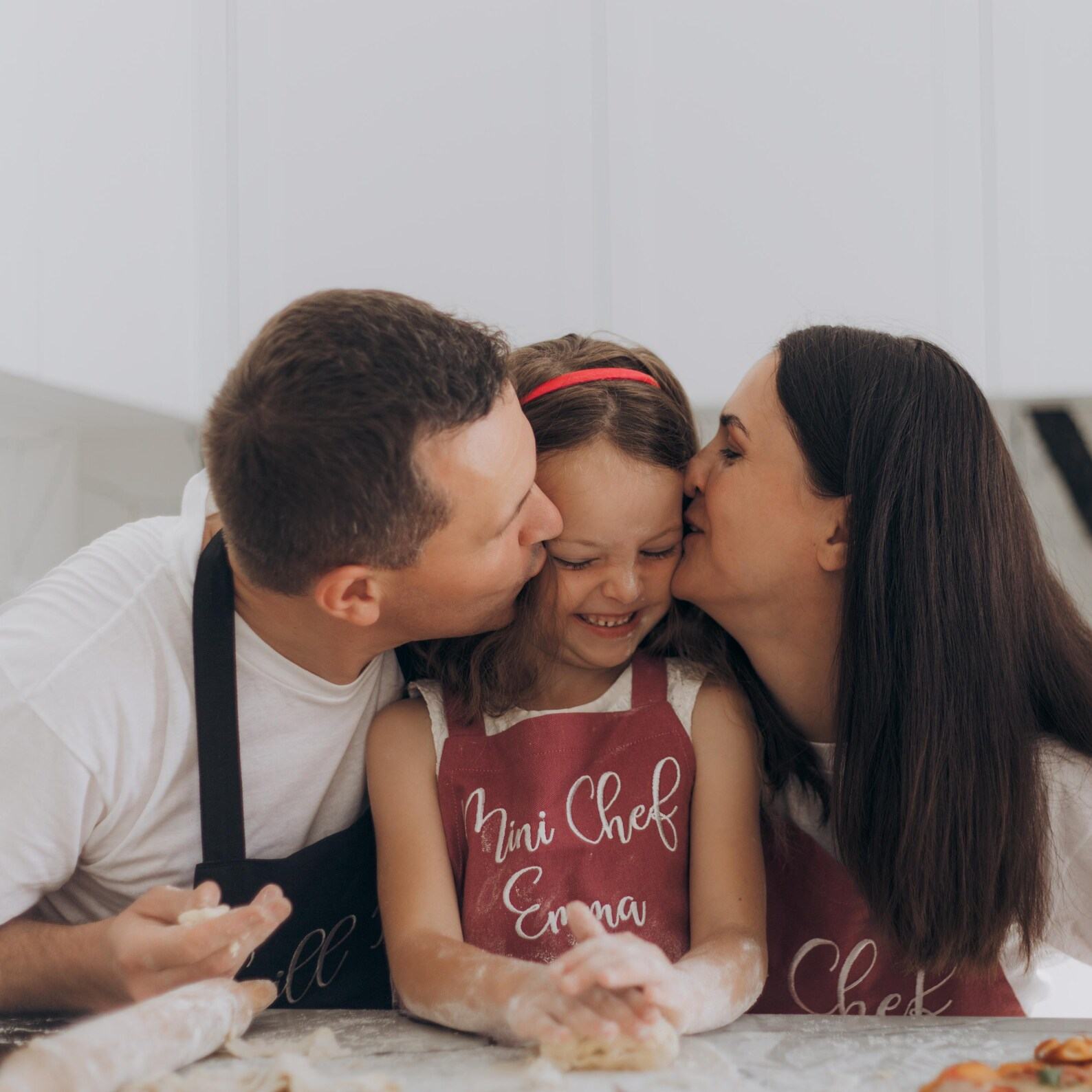 Custom Embroidered Family Aprons – Personalized Matching Chef Aprons for Dad, Son & More!
