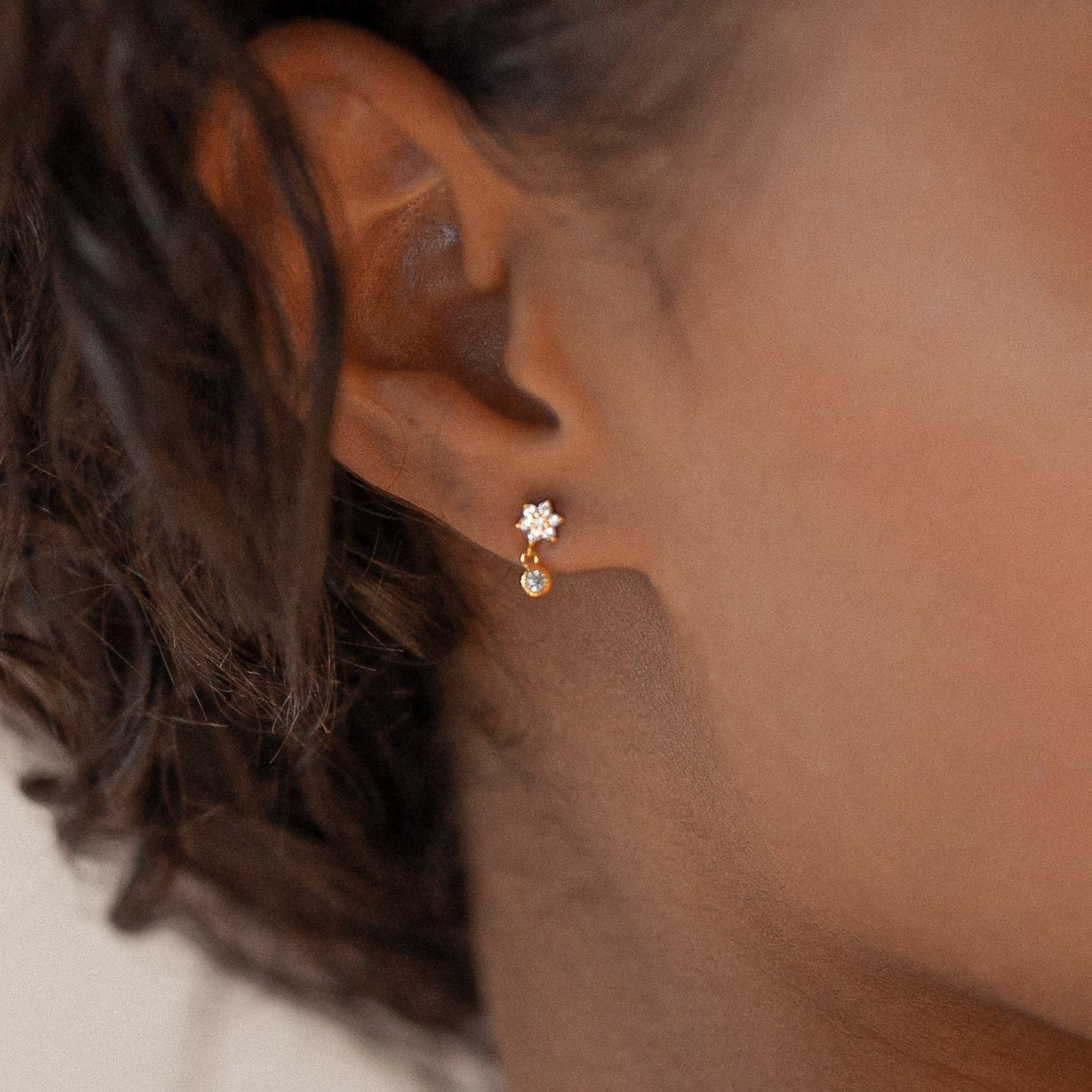 Dainty Floral Embrace Minimalist Stud Earrings for Timeless Elegance