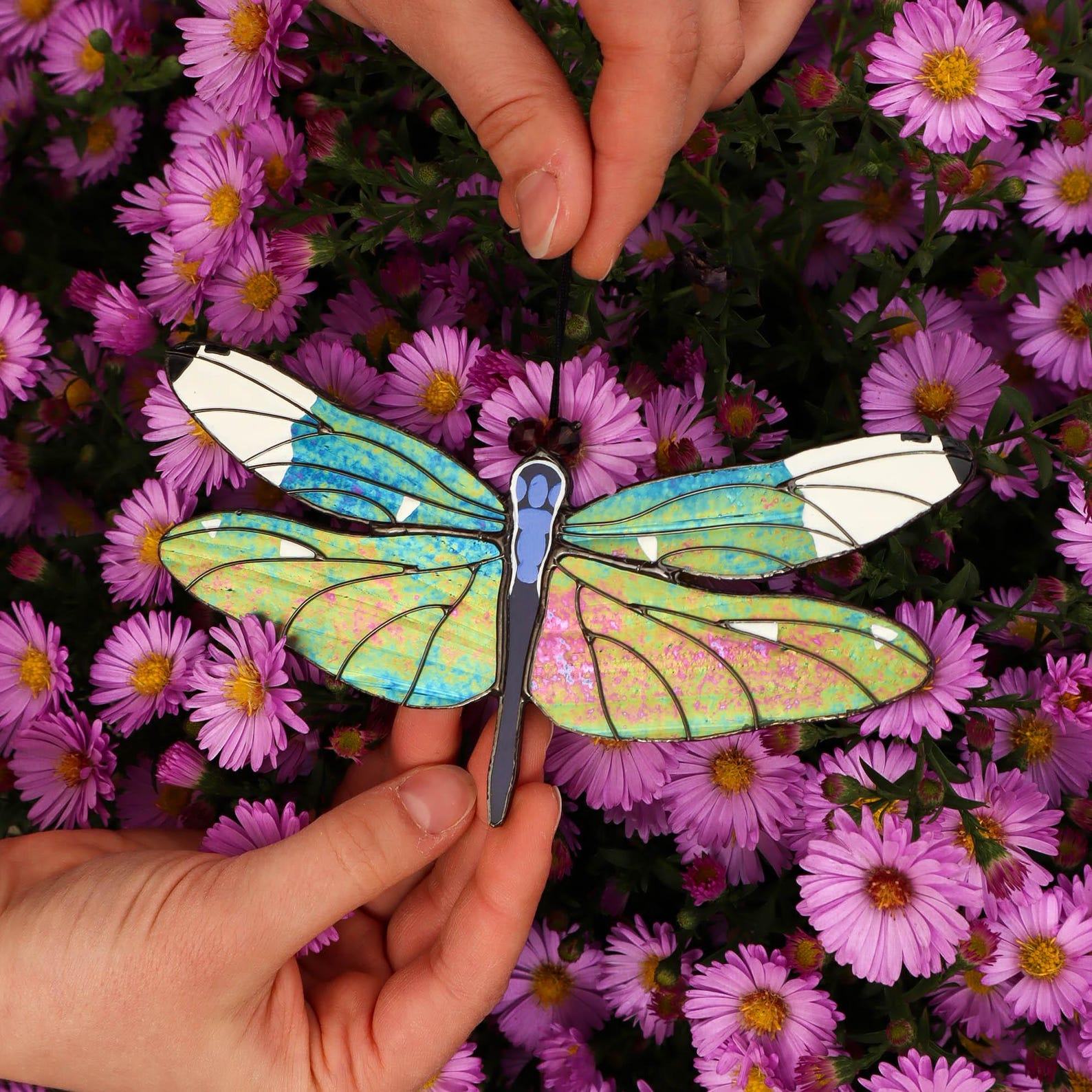 Dazzling Dragonfly Suncatcher – Stained Glass Art, Unique Christmas Ornament & Handmade Present