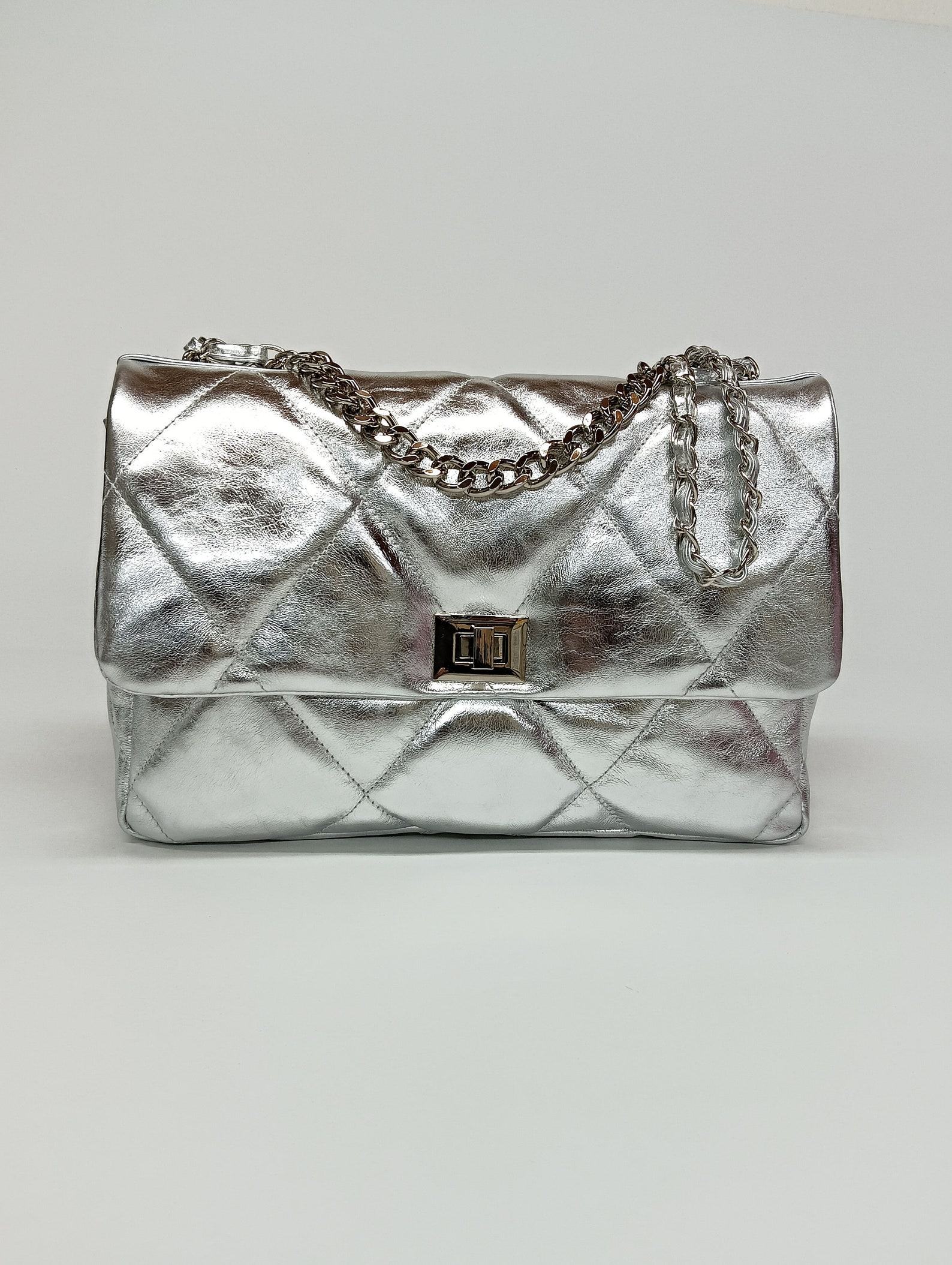 DIAMONDS ARE ETERNAL Timeless Leather Crossbody Bag, Quilted & Convertible - Image 6