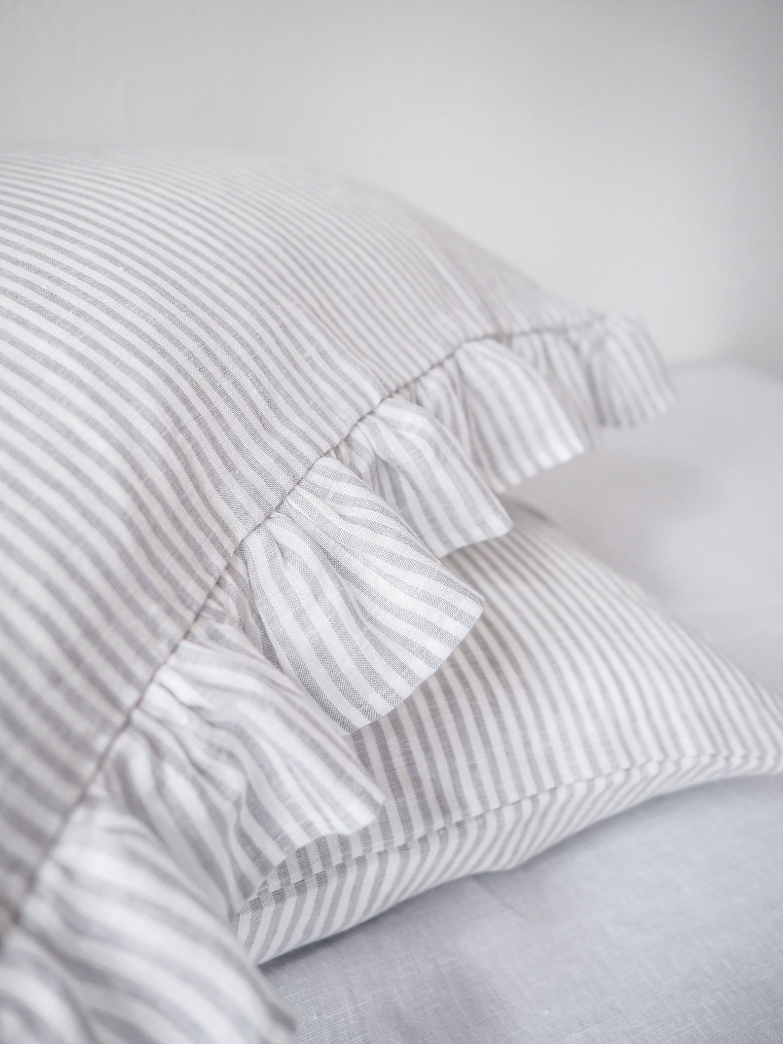 Dreamy Linen Pillowcase Embrace the Elegance of Ruffles - Image 4