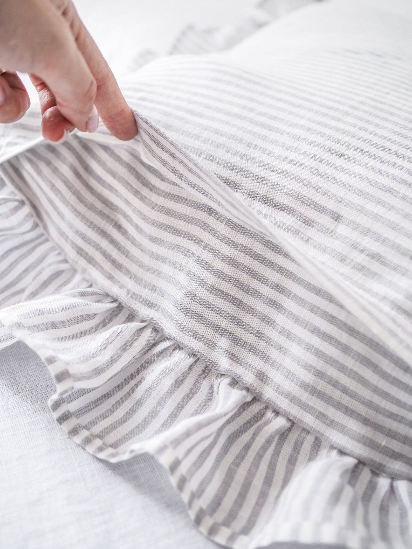 Dreamy Linen Pillowcase Embrace the Elegance of Ruffles - Image 6