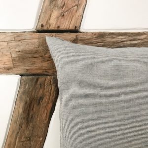 Dreamy Striped Linen Pillowcases Indulge in Softness, Breathability, and Style