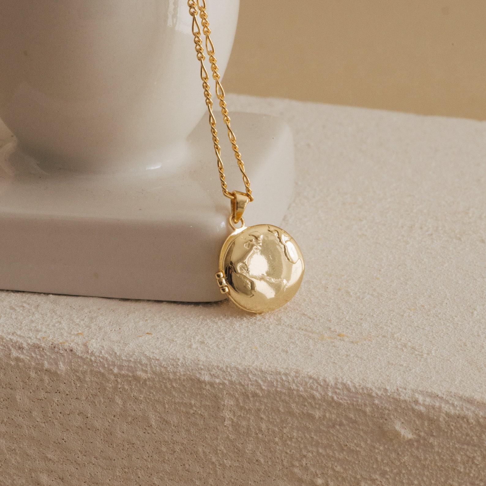 Earth Charm Locket Necklace Capture Your World in a Timeless Keepsake