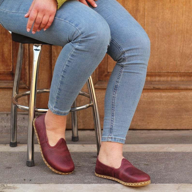 Earth Shoe Women’s Grounding Leather Shoes – Crazy Burgundy – Eco-Friendly Comfort