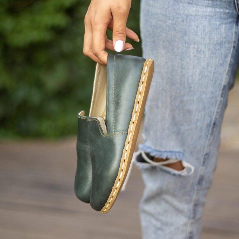 Earth Shoes Barefoot Toledo Green  Women’s Wide Toe Box Grounded Shoes