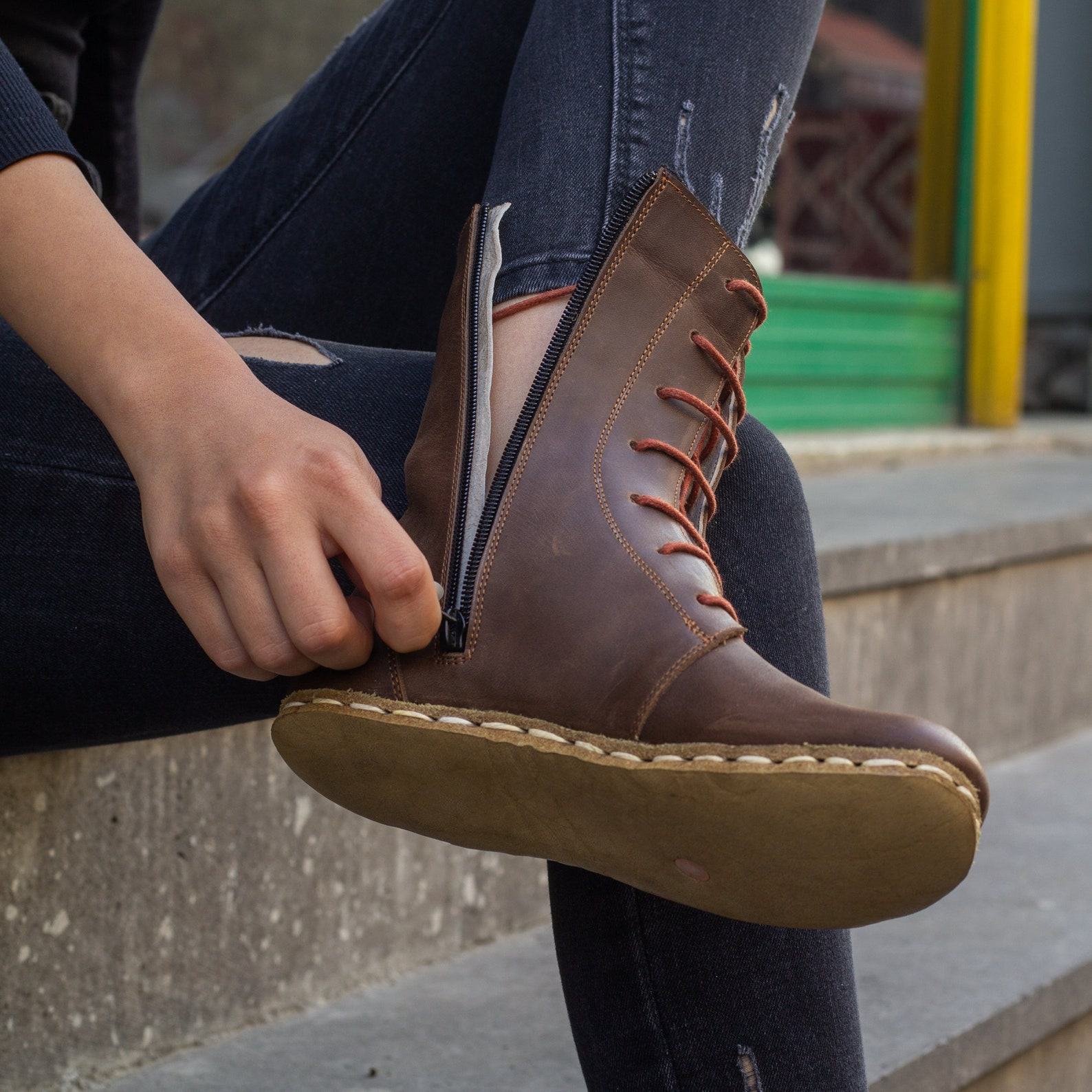 Earthing Women’s Boot Ground Yourself in Style with Barefoot Comfort and Copper Rivets