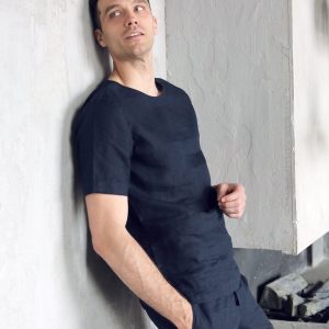 Elevate Your Summer Style Premium Linen T-Shirt for Men