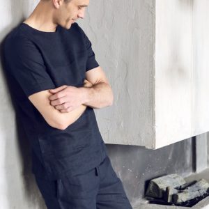 Elevate Your Summer Style Premium Linen T-Shirt for Men