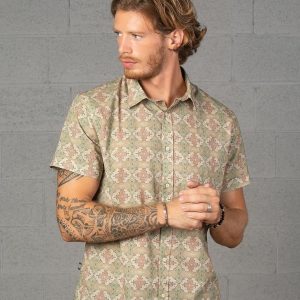 Embark on a Tribal Odyssey Shipibo Short Sleeve Men’s Button-Up Shirt for Urban Explorers and Hippie Aesthetes