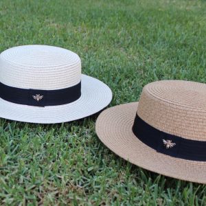 Embellished Bee Malibu Straw Hat A Timeless Fedora for Sun-Kissed Style