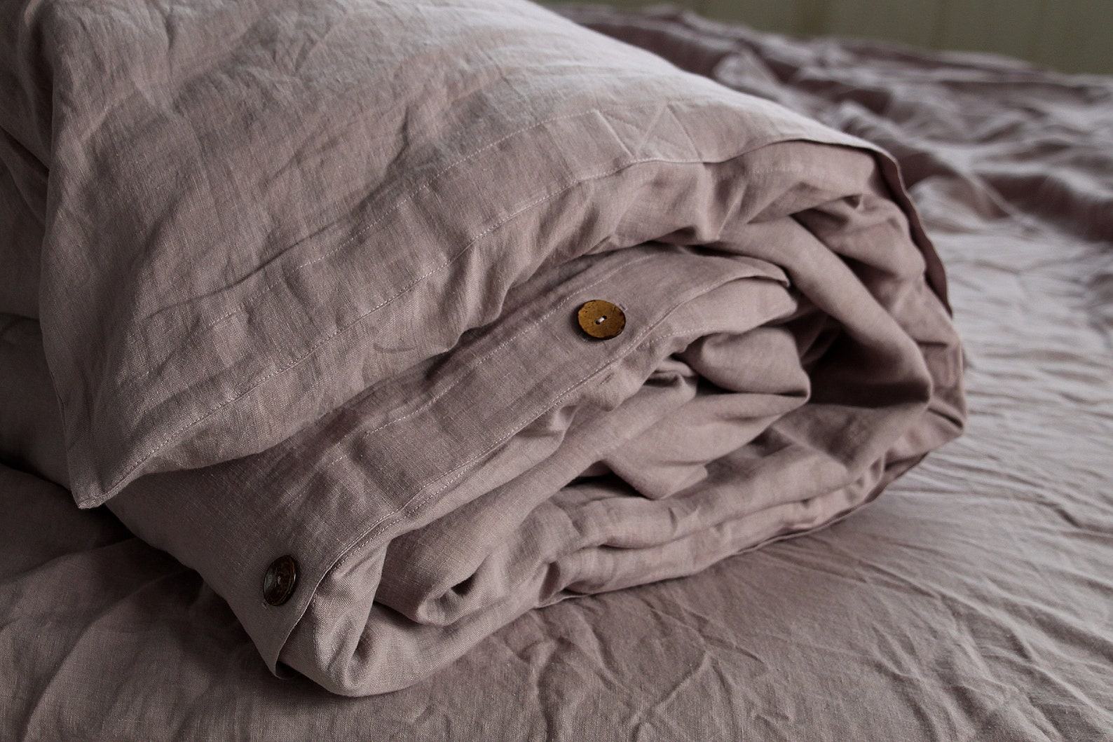 Embrace the Serenity of Nature Soft Linen Duvet Covers from Lithuania - Image 2