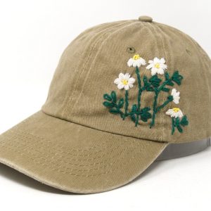 Embroidered Daisy Fern Flower Baseball Cap A Unique and Stylish Accessory