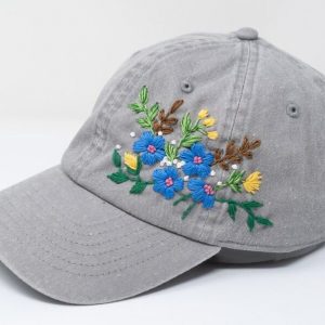 Embroidered Floral Baseball Cap Handcrafted Cotton Hat for Garden Parties