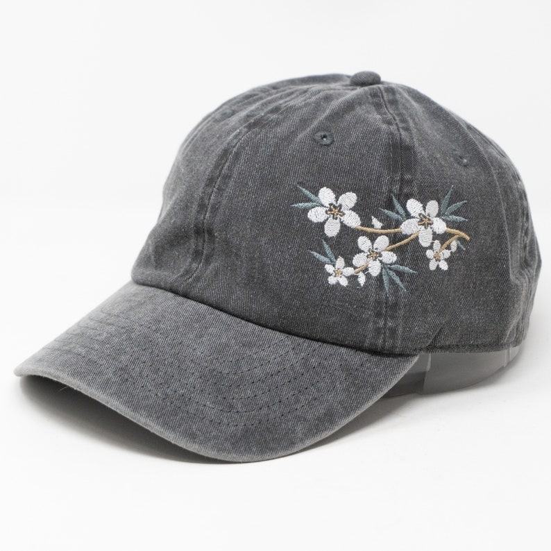 Embroidered Floral Baseball Cap Summery Washed Cotton Hat with Holiday Hues