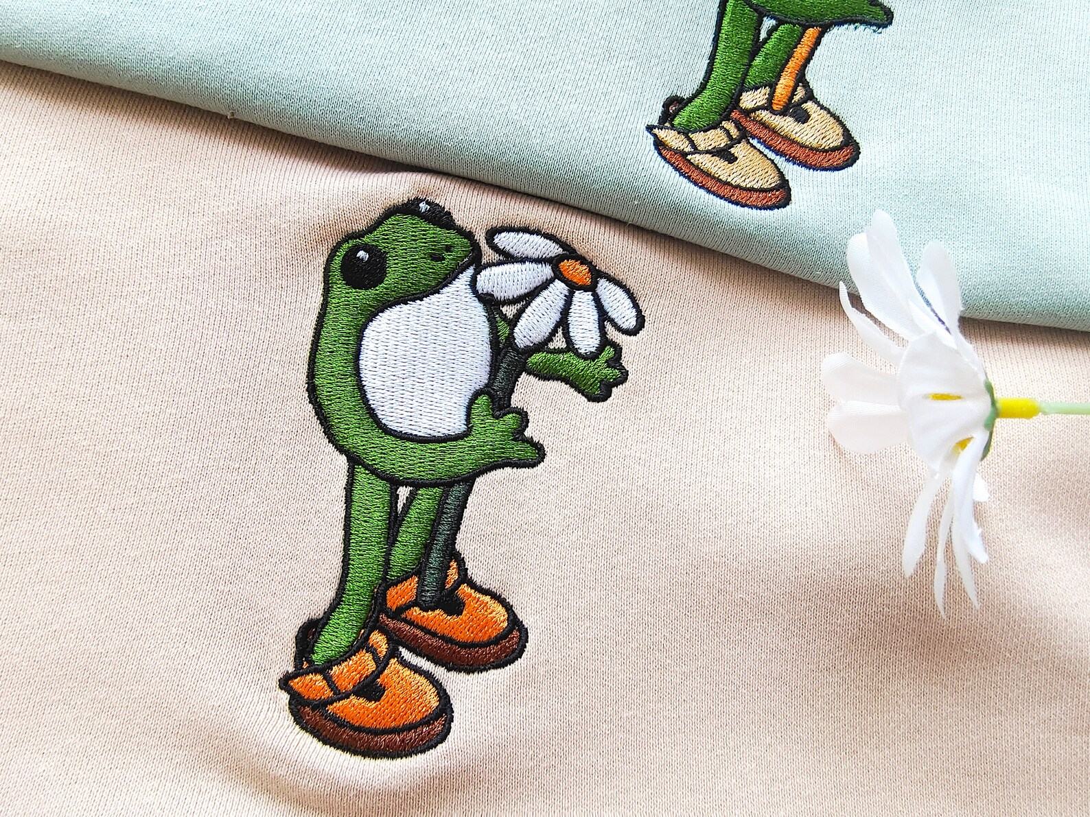 Embroidered Frog Hoodie A Hoppy and Floral Delight for Nature Enthusiasts - Image 4