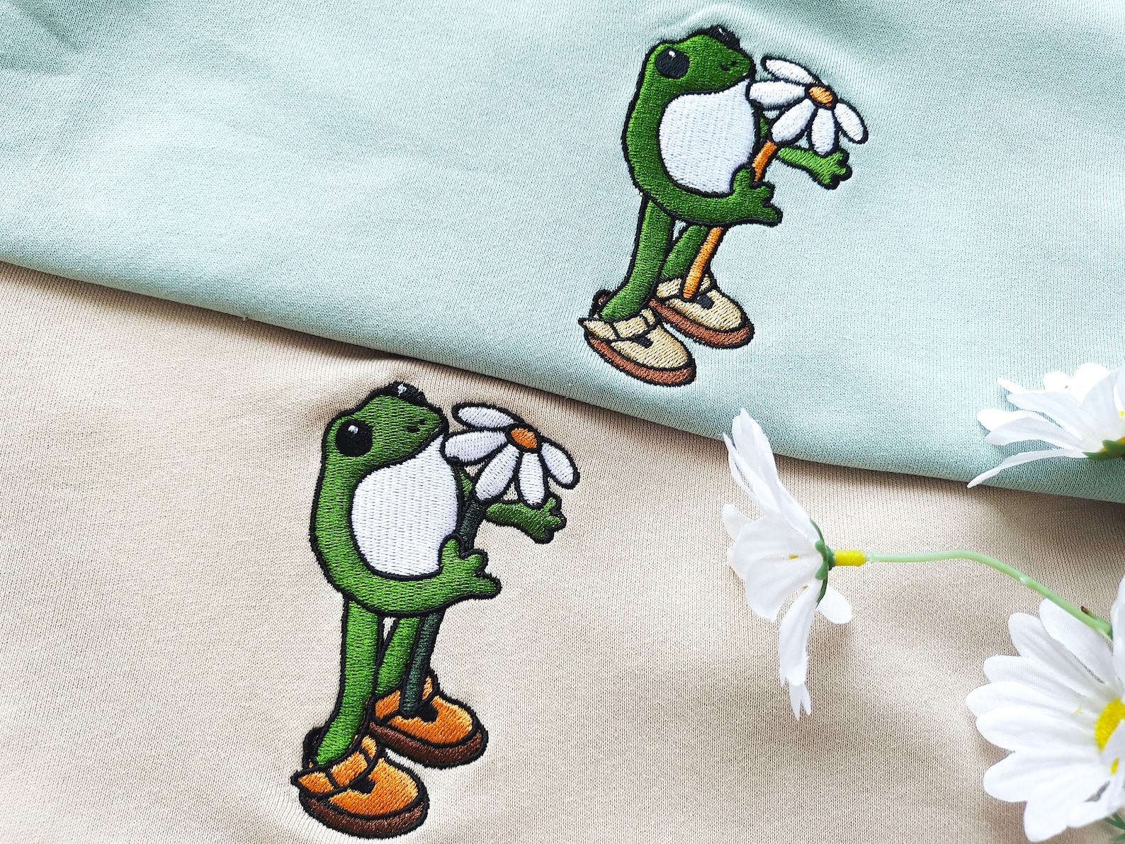 Embroidered Frog Hoodie A Hoppy and Floral Delight for Nature Enthusiasts - Image 6
