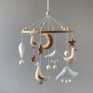 Enchanted Woodland Baby Geese Mobile A Serene and Realistic Nursery Haven