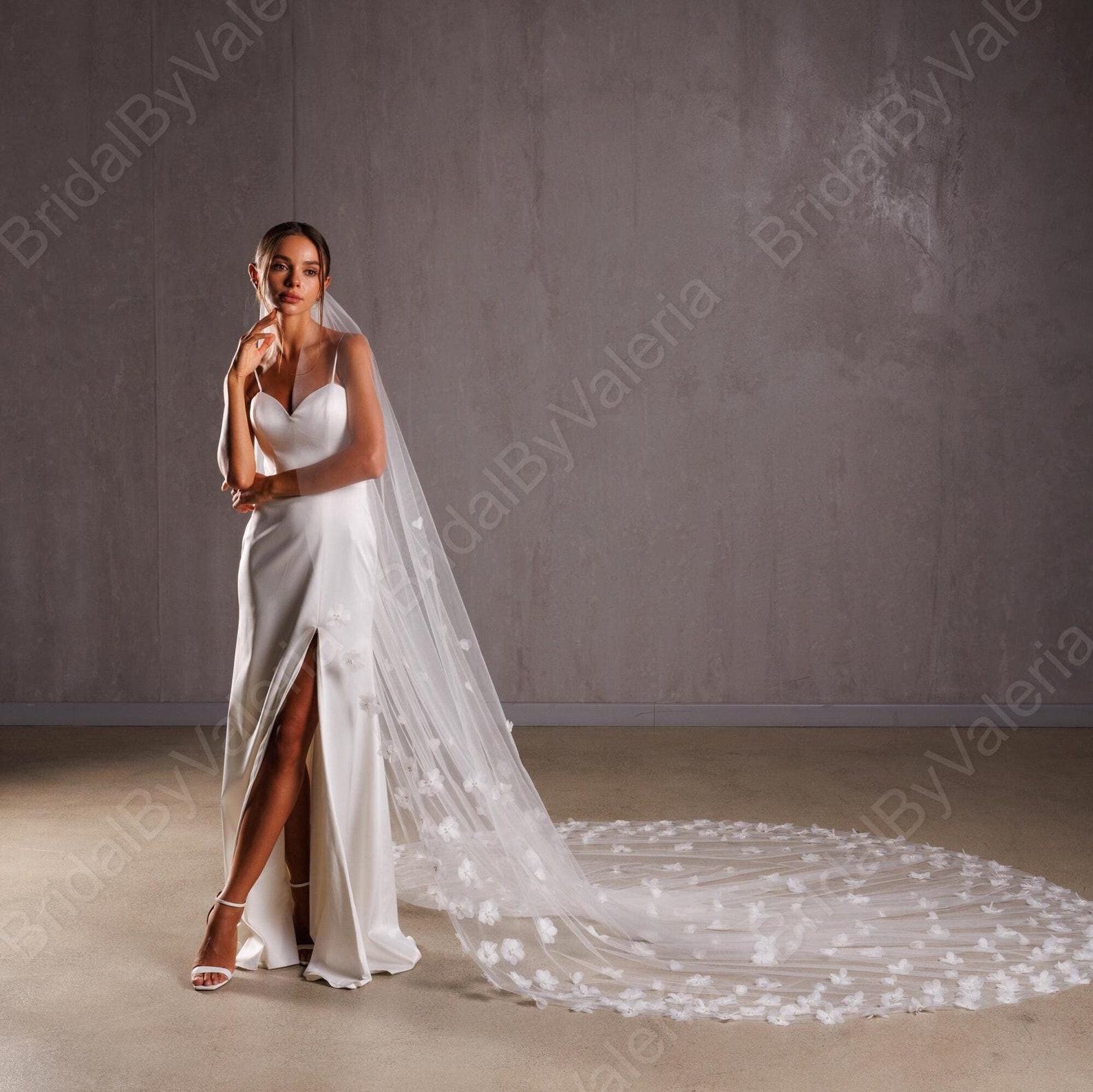 Enchanting 3D Floral Veil Adorn Your Bridal Vision with Ethereal Beauty