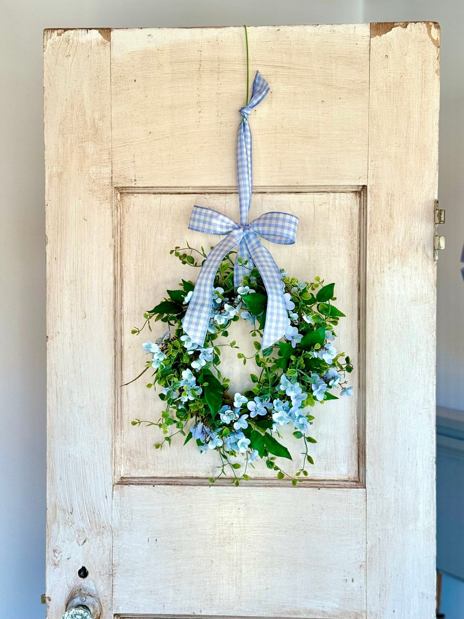 Enchanting Blue Hydrangea Wreath Rustic Charm for Your Abode - Image 2