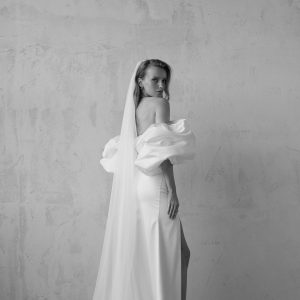 Enchanting Bridal Veil Elevate Your Wedding Day with Grace and Elegance