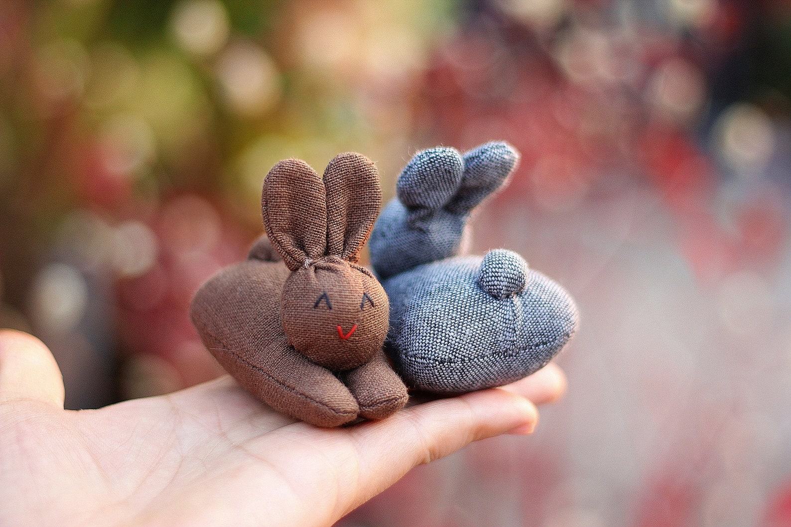 Enchanting Easter Trio Organic Bunny Plush in Carrot Zip Purse - Image 2