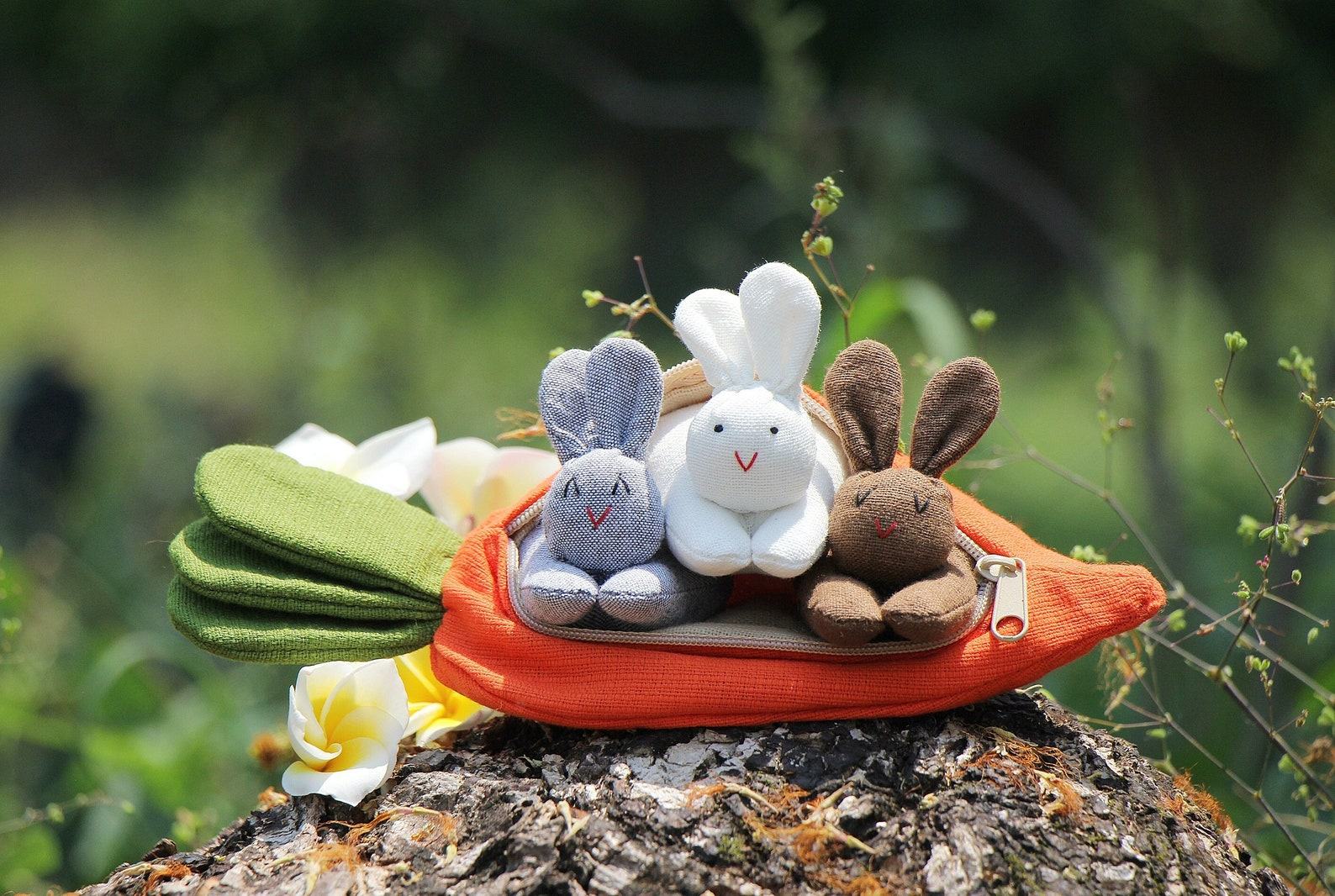 Enchanting Easter Trio Organic Bunny Plush in Carrot Zip Purse - Image 4
