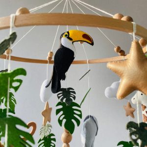 Enchanting Safari Adventure Realistic African Animals Mobile for Baby’s Dreamy Nights