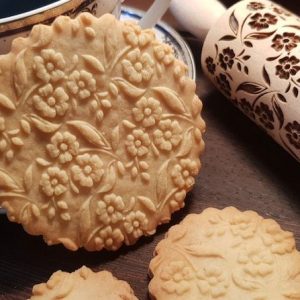 Engraved Rolling Pin Elevate Your Baking with Custom Embossed Patterns
