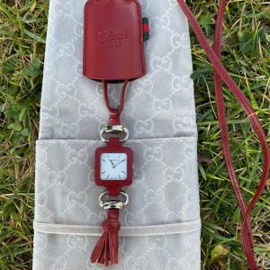 Exclusive Gucci Firenze 1921 Limited Edition Luxury Watch with Bordeaux Leather and Necklace