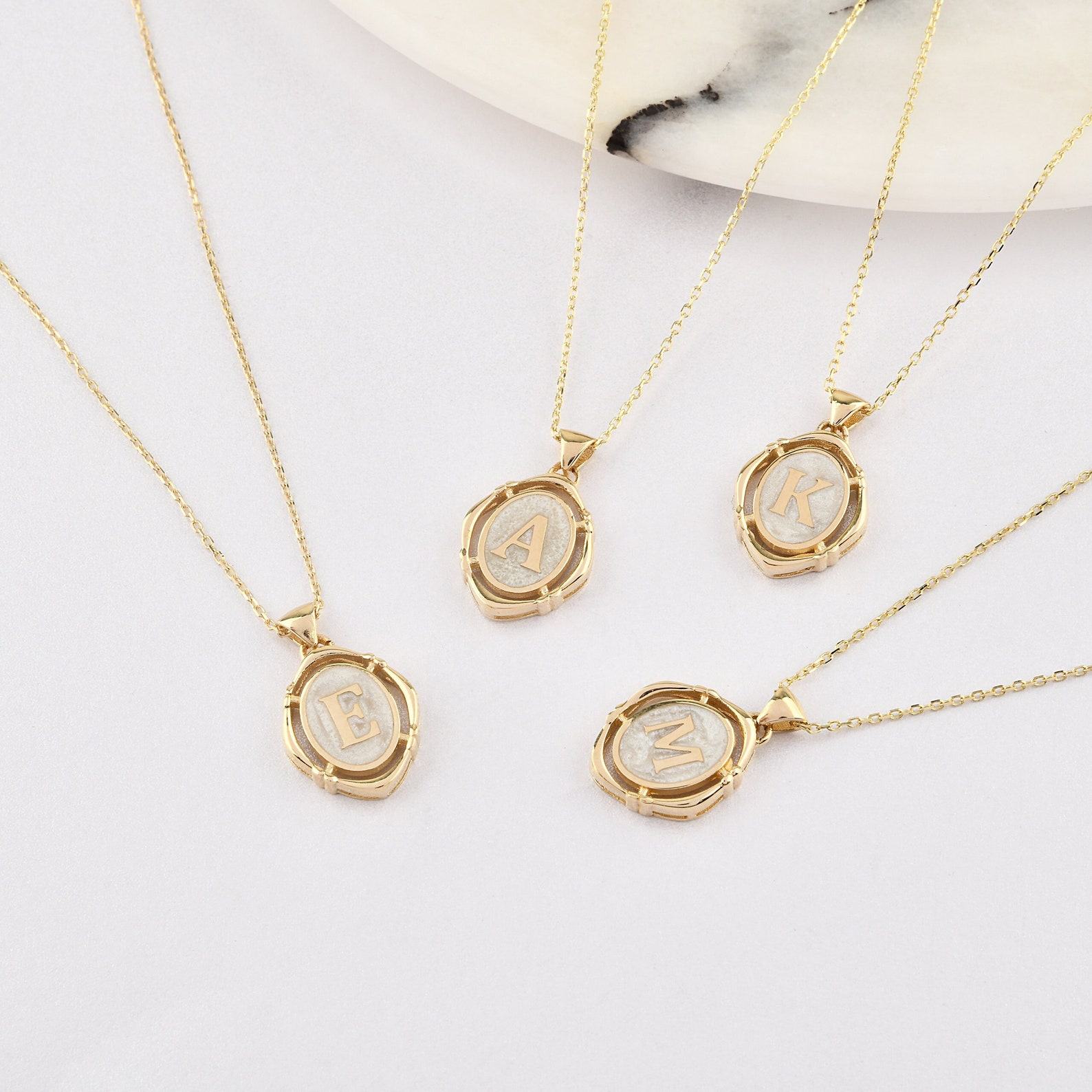 Exquisite 14K Gold Letter Necklace Personalize Your Style with Initial Charm