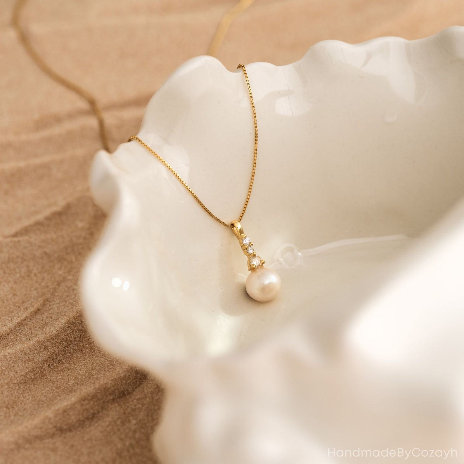 Exquisite 925 Sterling Silver Pearl Necklace with Diamond A Timeless Treasure for Bridesmaids and Weddings