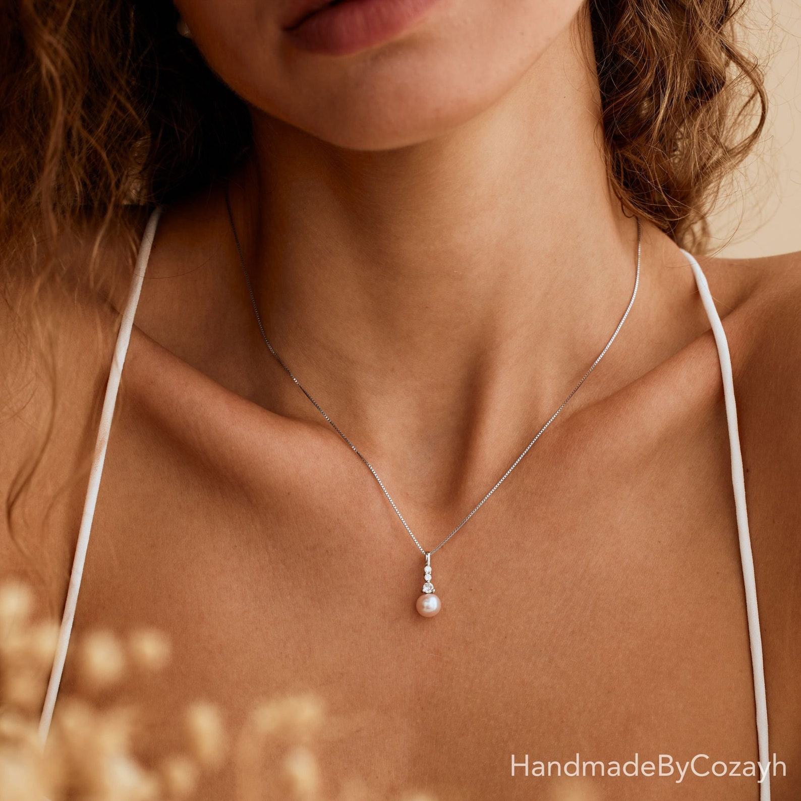 Exquisite 925 Sterling Silver Pearl Necklace with Diamond A Timeless Treasure for Bridesmaids and Weddings