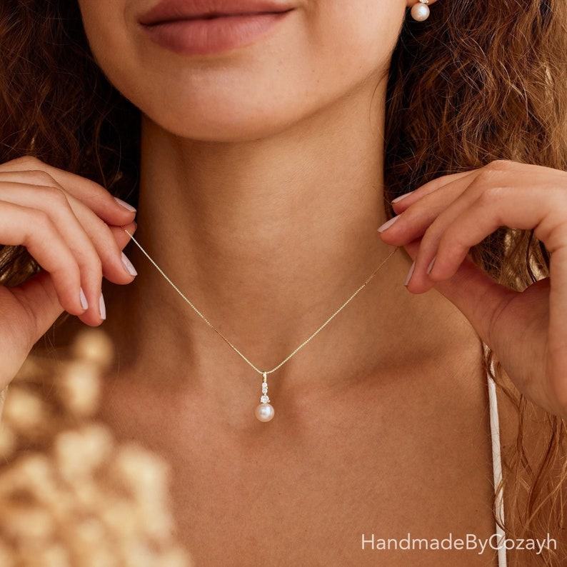 Exquisite 925 Sterling Silver Pearl Necklace with Diamond A Timeless Treasure for Bridesmaids and Weddings