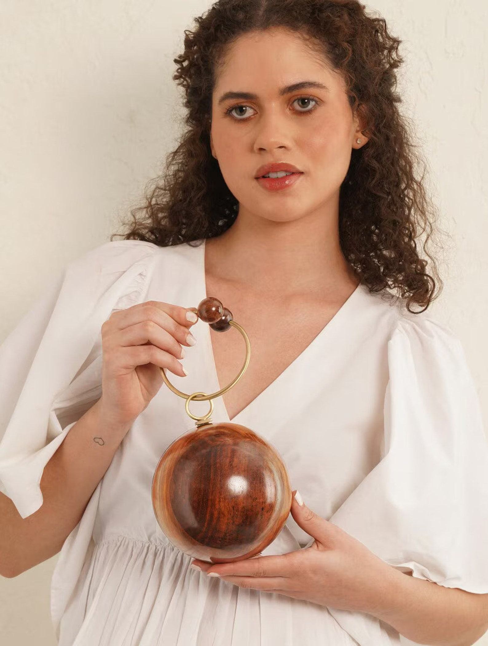 Exquisite Brown Handcrafted Wooden Clutch A Timeless Evening Accessory - Image 4