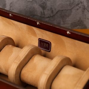Exquisite Burgundy Veg-Tan Leather Watch Roll Protect Your Timepieces in Style