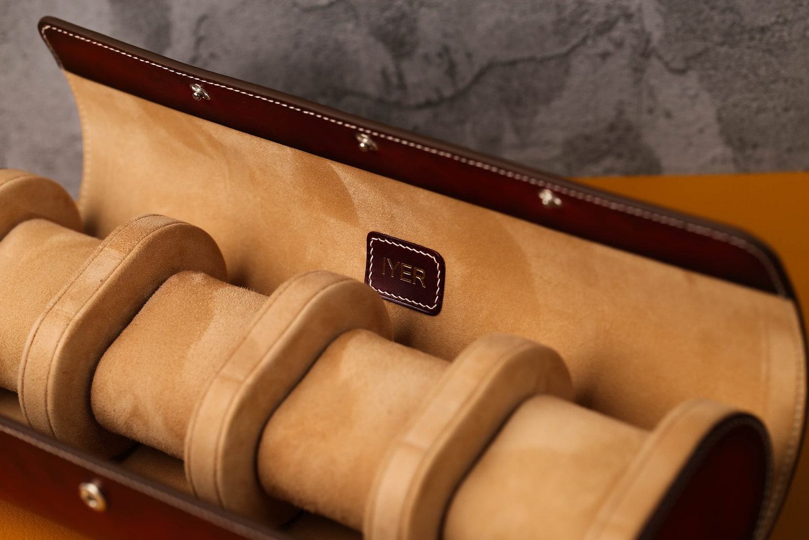 Exquisite Burgundy Veg-Tan Leather Watch Roll Protect Your Timepieces in Style - Image 6